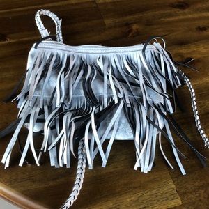 A purse that’s gray / kids